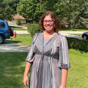 Meet your Posher, Crystal